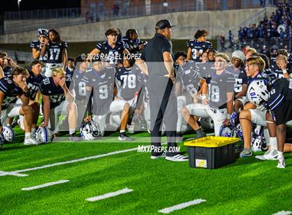 Thumbnail 3 in Dawson vs. Ridge Point (UIL Football 6A D1 Bi-District) photogallery.