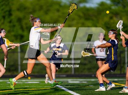 Thumbnail 3 in Oakwood @ Bellbrook (OHSAA Division 2 Round 1) photogallery.