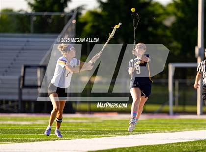 Thumbnail 3 in Oakwood @ Bellbrook (OHSAA Division 2 Round 1) photogallery.