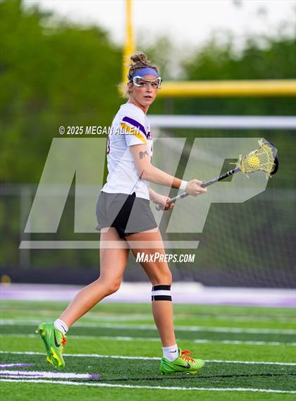 Thumbnail 2 in Oakwood @ Bellbrook (OHSAA Division 2 Round 1) photogallery.