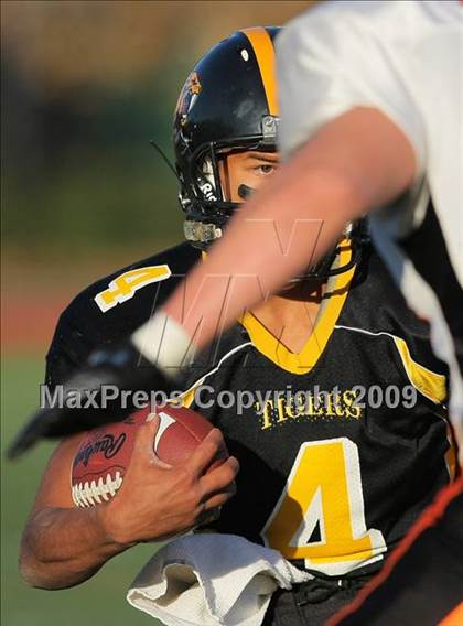 Thumbnail 3 in San Mateo vs. Terra Nova (CIF CCS D3 Playoffs) photogallery.