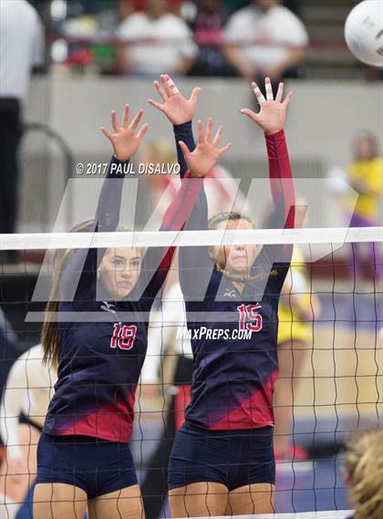 Thumbnail 1 in Chaparral vs. Fort Collins (CHSAA 5A Pool Play) photogallery.
