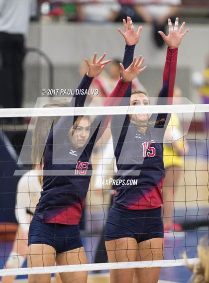 Thumbnail 2 in Chaparral vs. Fort Collins (CHSAA 5A Pool Play) photogallery.