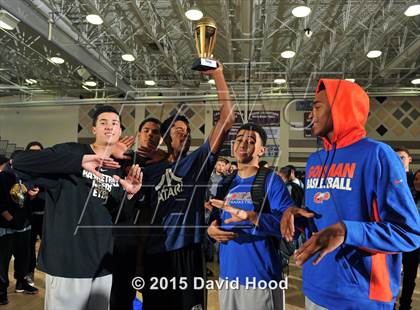 Thumbnail 2 in 2015 MaxPreps Holiday Classic Dunk Contest photogallery.