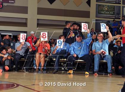 Thumbnail 2 in 2015 MaxPreps Holiday Classic Dunk Contest photogallery.