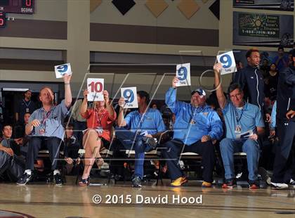 Thumbnail 3 in 2015 MaxPreps Holiday Classic Dunk Contest photogallery.