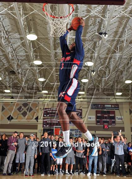 Thumbnail 2 in 2015 MaxPreps Holiday Classic Dunk Contest photogallery.
