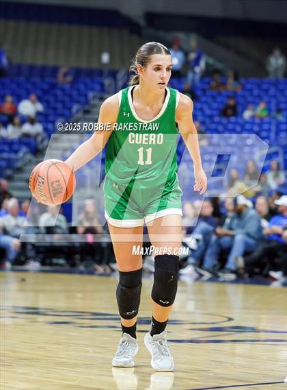 Thumbnail 2 in Cuero vs. Lincoln (UIL 4A Basketball Division II Final) photogallery.