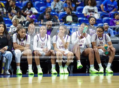 Thumbnail 2 in Cuero vs. Lincoln (UIL 4A Basketball Division II Final) photogallery.