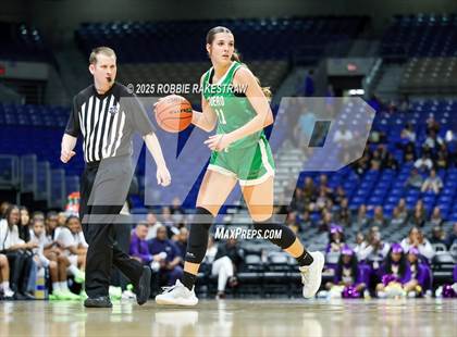 Thumbnail 1 in Cuero vs. Lincoln (UIL 4A Basketball Division II Final) photogallery.
