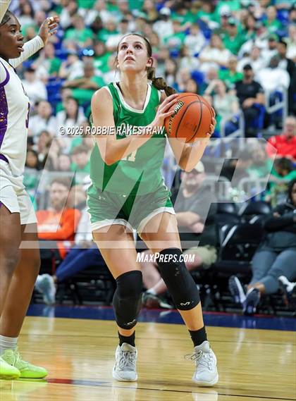 Thumbnail 1 in Cuero vs. Lincoln (UIL 4A Basketball Division II Final) photogallery.