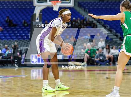 Thumbnail 2 in Cuero vs. Lincoln (UIL 4A Basketball Division II Final) photogallery.
