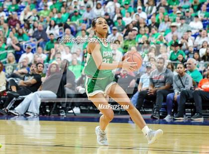 Thumbnail 2 in Cuero vs. Lincoln (UIL 4A Basketball Division II Final) photogallery.