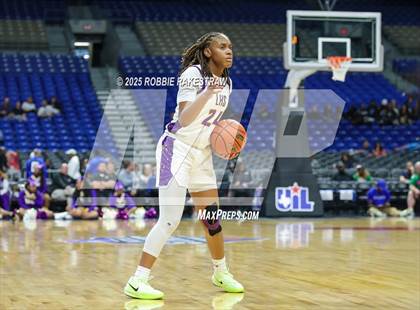 Thumbnail 1 in Cuero vs. Lincoln (UIL 4A Basketball Division II Final) photogallery.