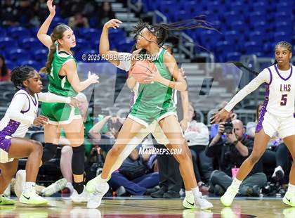 Thumbnail 1 in Cuero vs. Lincoln (UIL 4A Basketball Division II Final) photogallery.