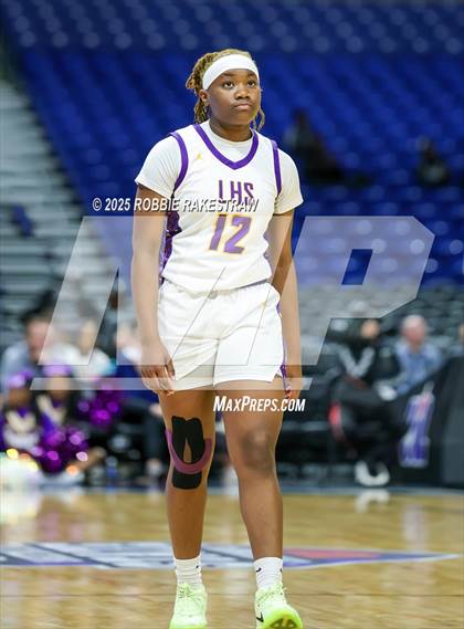 Thumbnail 2 in Cuero vs. Lincoln (UIL 4A Basketball Division II Final) photogallery.