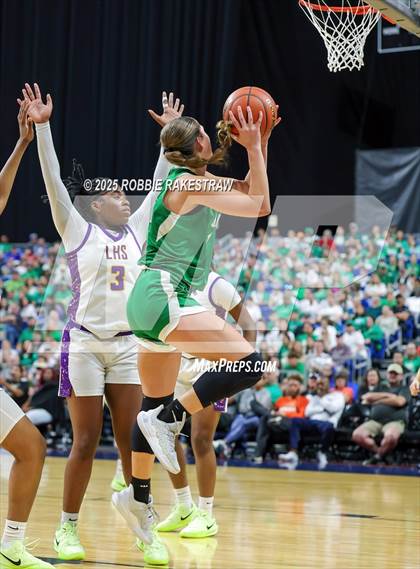 Thumbnail 1 in Cuero vs. Lincoln (UIL 4A Basketball Division II Final) photogallery.