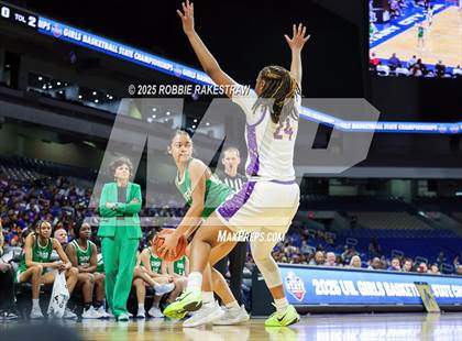 Thumbnail 1 in Cuero vs. Lincoln (UIL 4A Basketball Division II Final) photogallery.