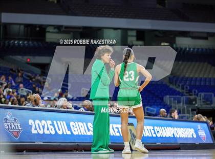 Thumbnail 2 in Cuero vs. Lincoln (UIL 4A Basketball Division II Final) photogallery.