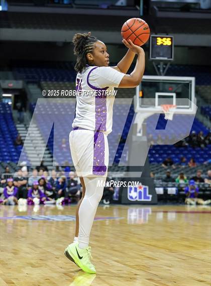 Thumbnail 1 in Cuero vs. Lincoln (UIL 4A Basketball Division II Final) photogallery.