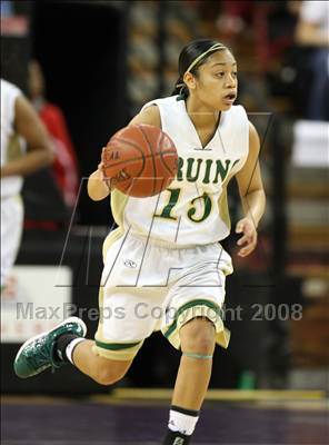 Thumbnail 2 in La Jolla Country Day vs. St. Patrick/St. Vincent (CIF State D4 Final) photogallery.