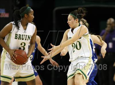 Thumbnail 3 in La Jolla Country Day vs. St. Patrick/St. Vincent (CIF State D4 Final) photogallery.