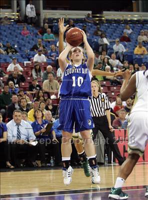 Thumbnail 2 in La Jolla Country Day vs. St. Patrick/St. Vincent (CIF State D4 Final) photogallery.