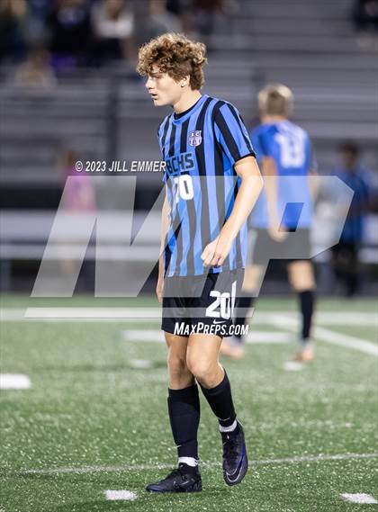 Thumbnail 1 in Waukesha North @ Brookfield Central photogallery.