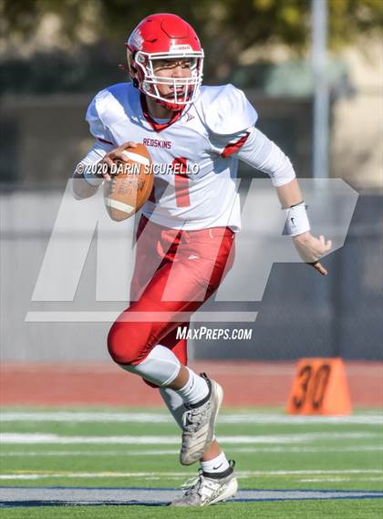 Thumbnail 2 in St. Johns vs Santa Cruz Valley (AIA 2A Semifinal) photogallery.