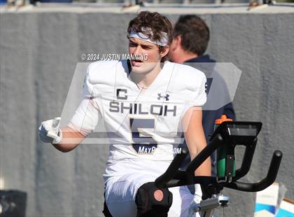 Thumbnail 1 in Greenwood vs. Shiloh Christian (AAA 6A State Final) photogallery.