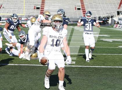 Thumbnail 1 in Greenwood vs. Shiloh Christian (AAA 6A State Final) photogallery.