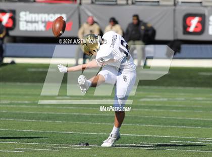 Thumbnail 3 in Greenwood vs. Shiloh Christian (AAA 6A State Final) photogallery.