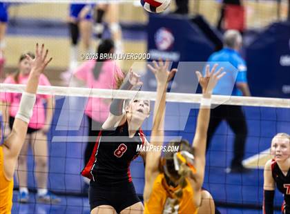 Thumbnail 1 in Flatirons Academy vs McClave (CHSAA 1A Semifinal) photogallery.