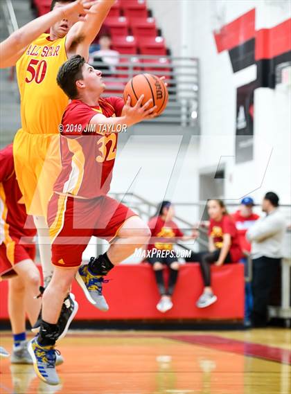 Thumbnail 2 in Chicken Express All-Star Classic photogallery.