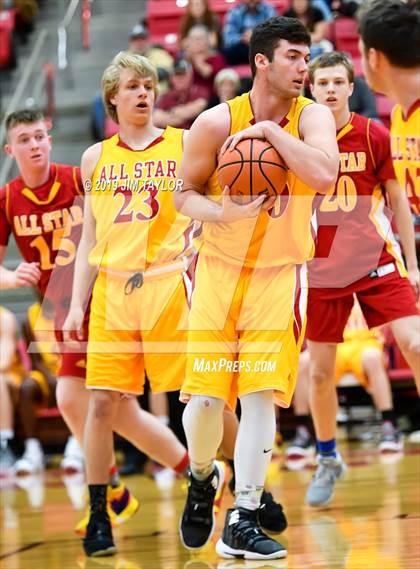 Thumbnail 2 in Chicken Express All-Star Classic photogallery.