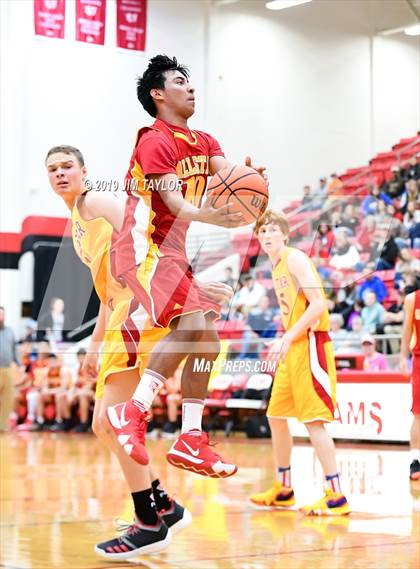 Thumbnail 1 in Chicken Express All-Star Classic photogallery.