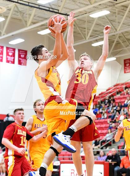 Thumbnail 3 in Chicken Express All-Star Classic photogallery.