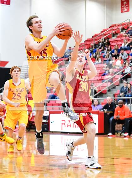 Thumbnail 2 in Chicken Express All-Star Classic photogallery.