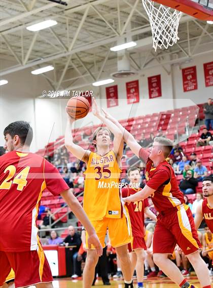 Thumbnail 1 in Chicken Express All-Star Classic photogallery.