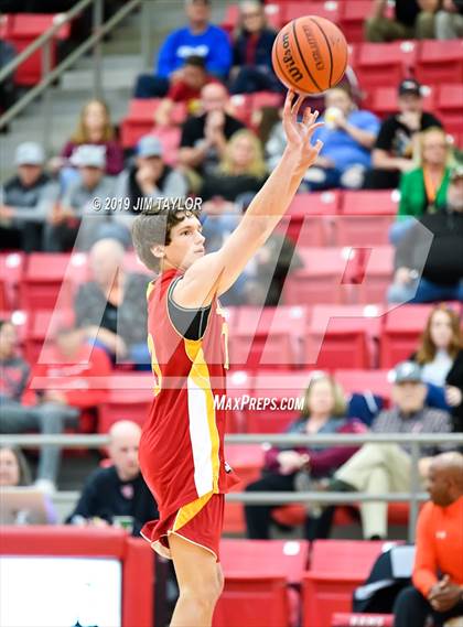 Thumbnail 2 in Chicken Express All-Star Classic photogallery.