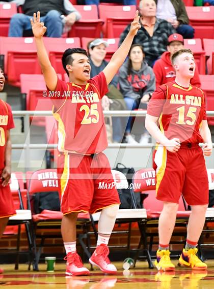 Thumbnail 3 in Chicken Express All-Star Classic photogallery.