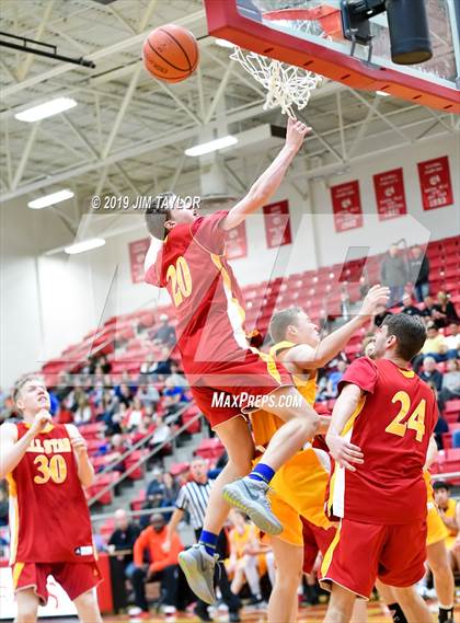 Thumbnail 2 in Chicken Express All-Star Classic photogallery.