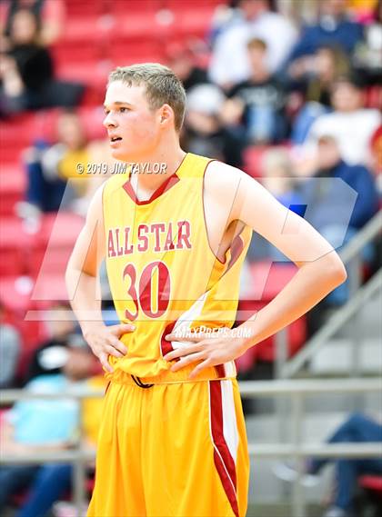 Thumbnail 2 in Chicken Express All-Star Classic photogallery.