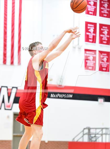 Thumbnail 3 in Chicken Express All-Star Classic photogallery.