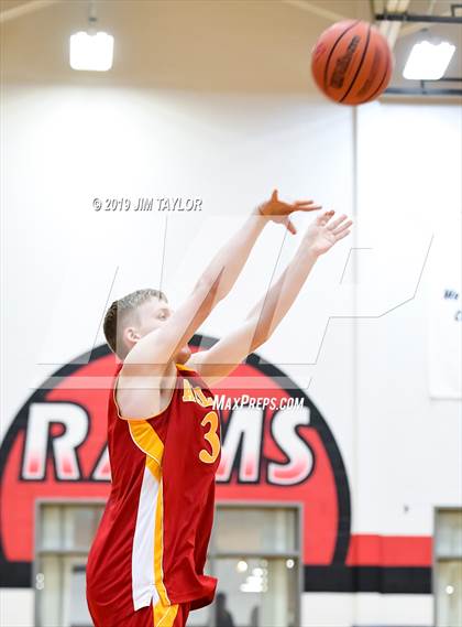 Thumbnail 2 in Chicken Express All-Star Classic photogallery.
