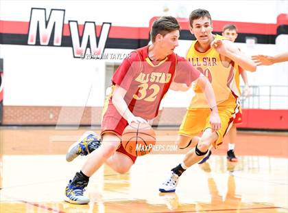 Thumbnail 2 in Chicken Express All-Star Classic photogallery.