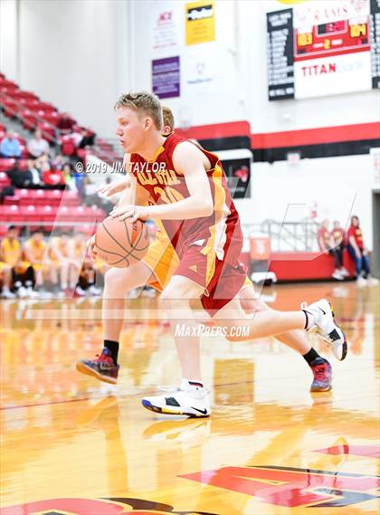 Thumbnail 1 in Chicken Express All-Star Classic photogallery.