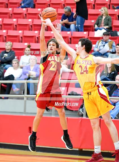 Thumbnail 2 in Chicken Express All-Star Classic photogallery.
