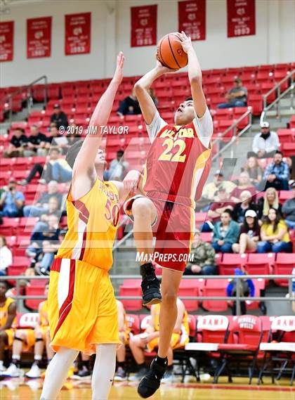 Thumbnail 3 in Chicken Express All-Star Classic photogallery.
