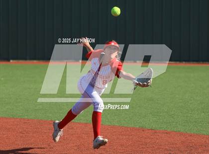 Thumbnail 1 in Glen Rose @ Brock photogallery.